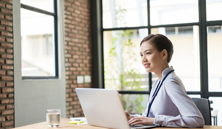 免留車借款 鑑價示意：估值來源與放款成數的對應關係圖解